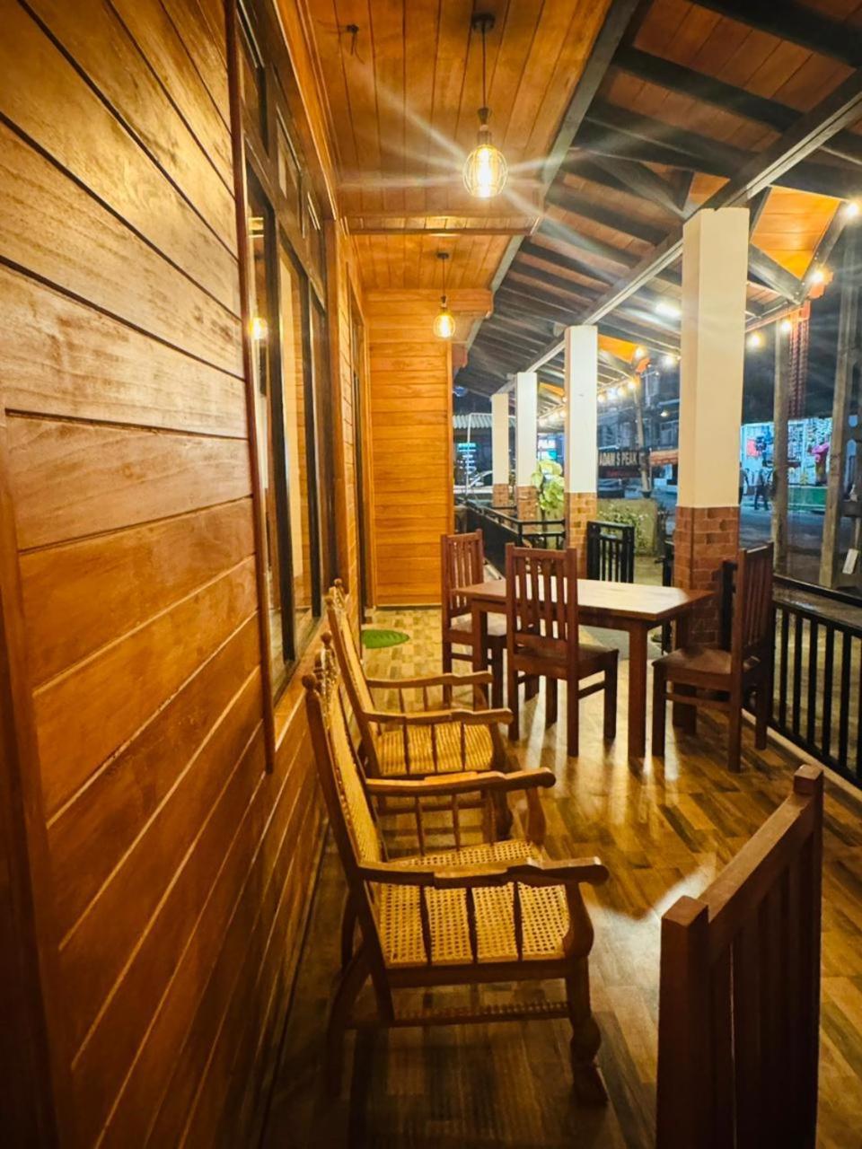 Hotel Sun Mount Adams Peak Nallathanniya Zewnętrze zdjęcie