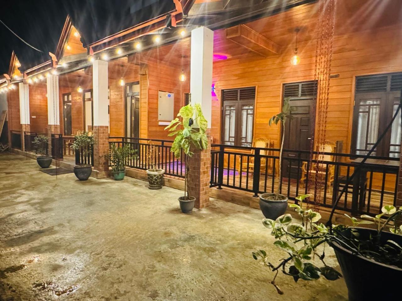 Hotel Sun Mount Adams Peak Nallathanniya Zewnętrze zdjęcie